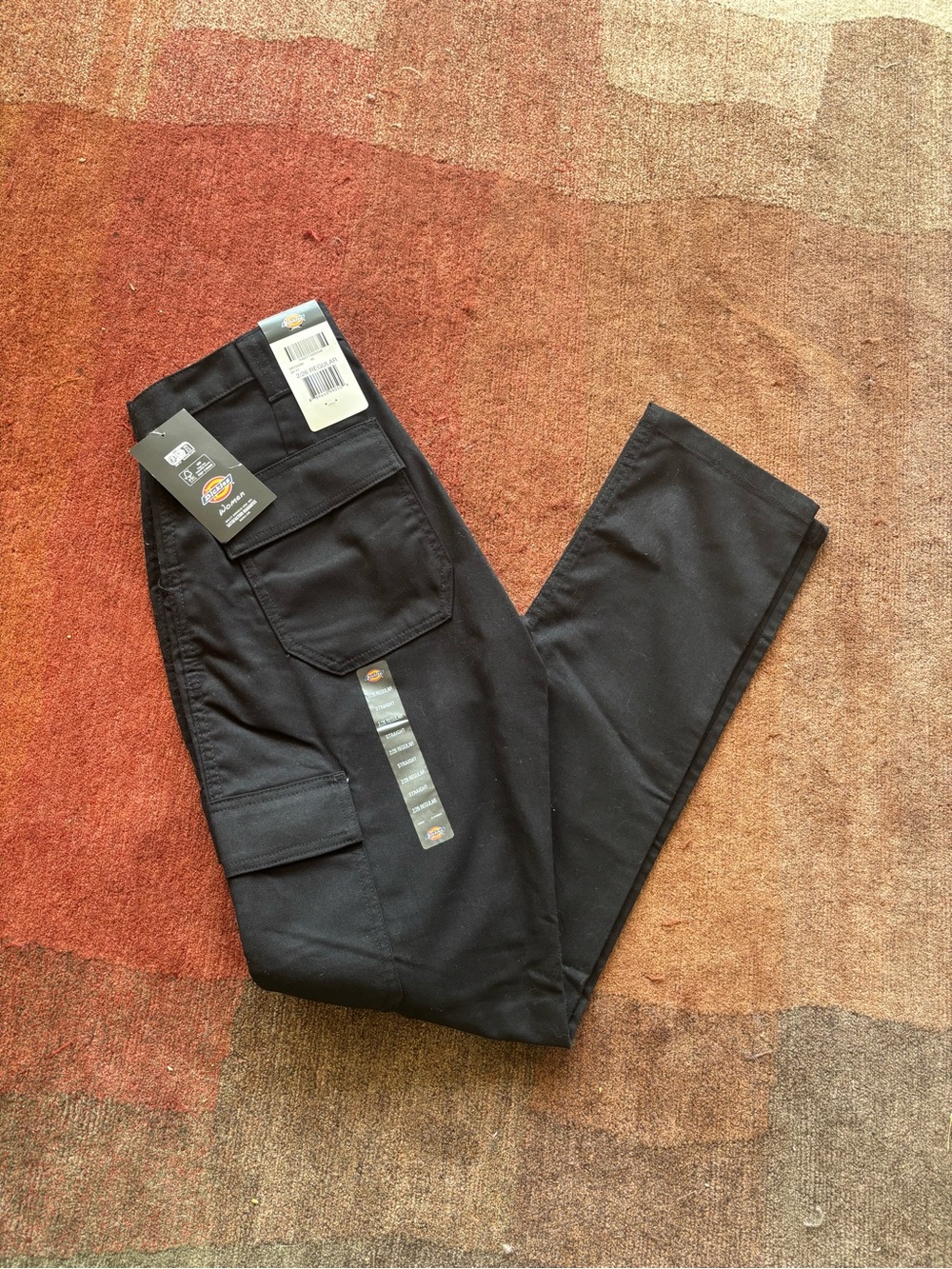 New - Dickies Women's Black 'Everyday Cargo Pant' - Sz 2/26 Regular Straight